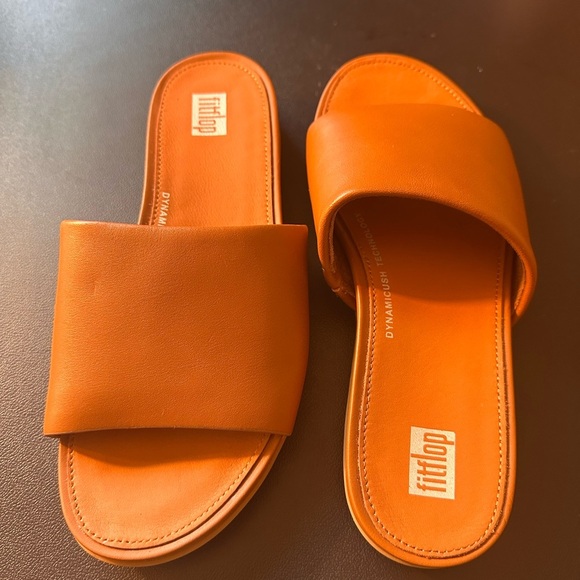 NWT Women's Gracie Leather Pool Slides Mule Color: Brown Size 5 - Picture 13 of 14